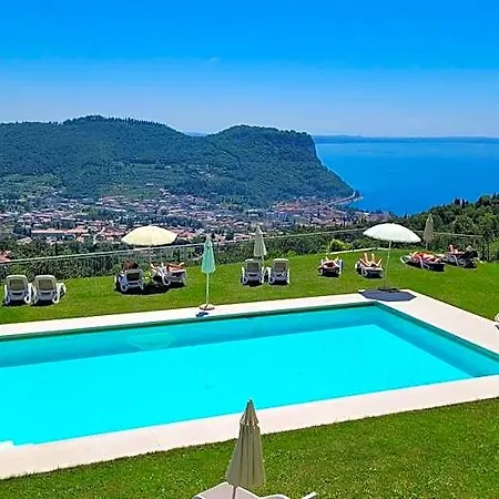 Annachiara 4* Μπαρντολίνο